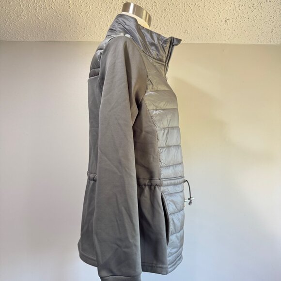 APANA Women's Gray Lightweight Puffer Yoga Jacket - Picture 5 of 10